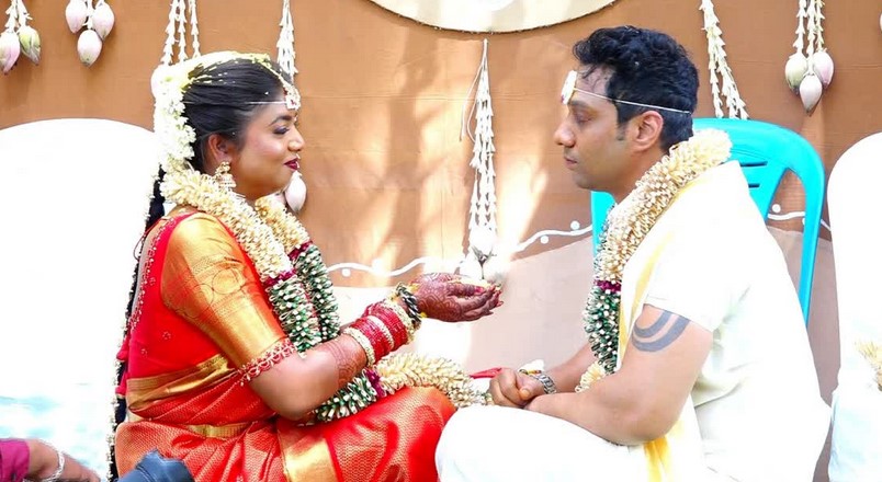 प्रकृति की गोद में अनूठी &#039;ग्रीन वेडिंग&#039;: लंदन से पढ़कर आई दुल्हन ने खेत में रचाई शादी