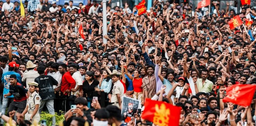 RCB की ऐतिहासिक जीत के जश्न में भगदड़: चिन्नास्वामी स्टेडियम में 11 की मौत, 47 घायल