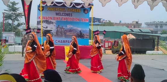 चंपावत में गूंजा वीरता का गीत जोरावर ट्रेल बाइक रैली ने महिला राइडर्स के साथ बढ़ाया देशभक्ति का जोश