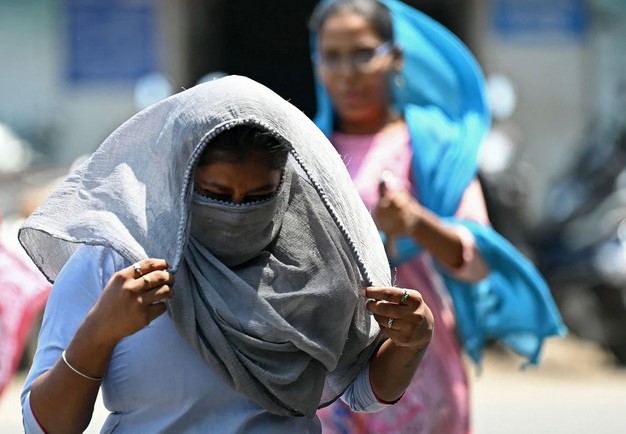 उत्तराखंड में भीषण गर्मी का कहर, मॉनसून की बारिश से मिलेगी राहत?
